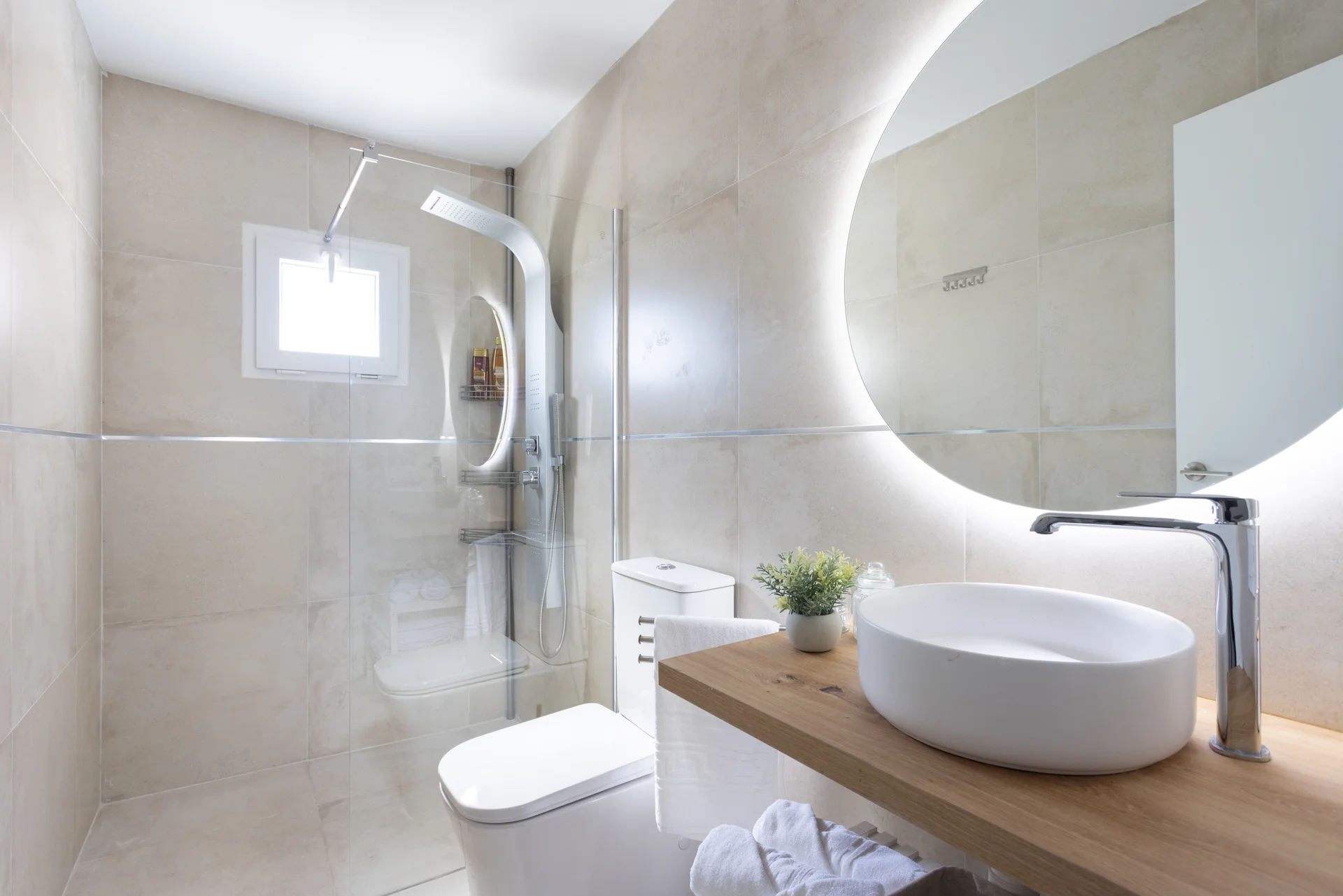 Bathroom view 5